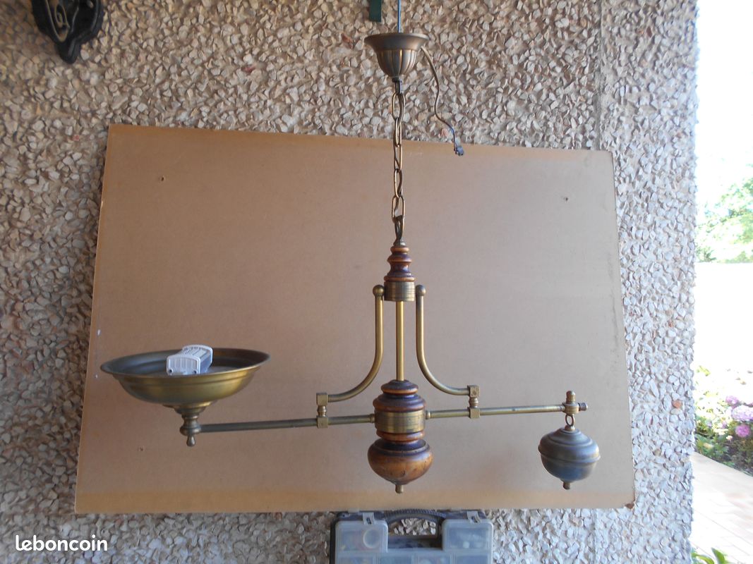 Lustre (image 1)