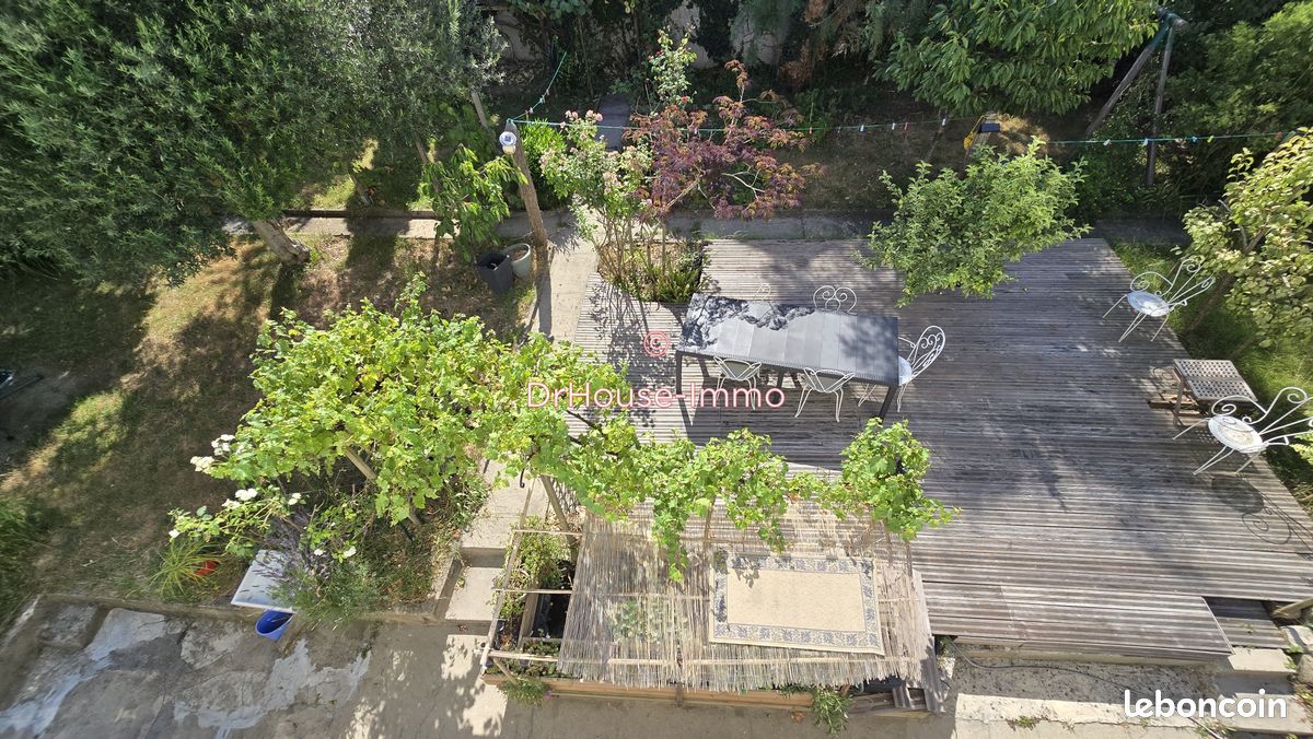 Maison 7 pièces 147 m² · à Créteil · 147 m² · 722 000 €