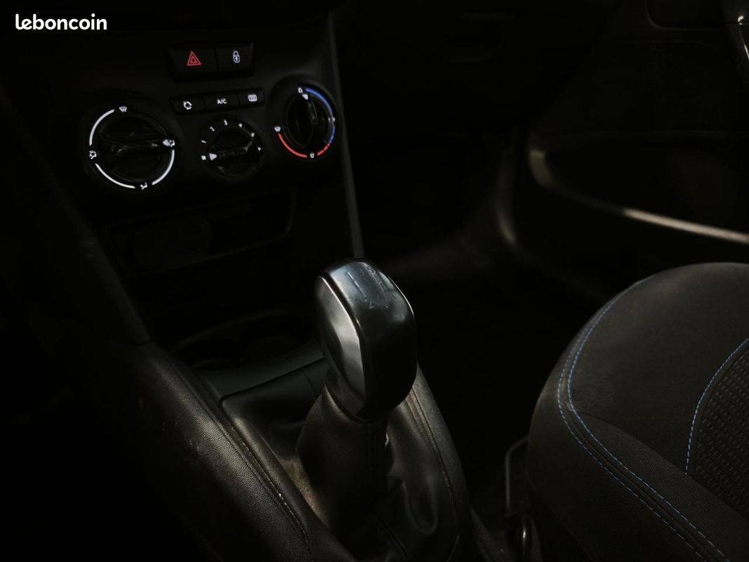Peugeot 208 1.2 puretech 80 signature (garantie 12 mois) (image 18)