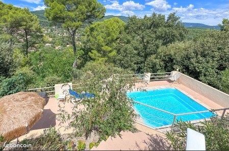 Villa 7 pièces 183 m²