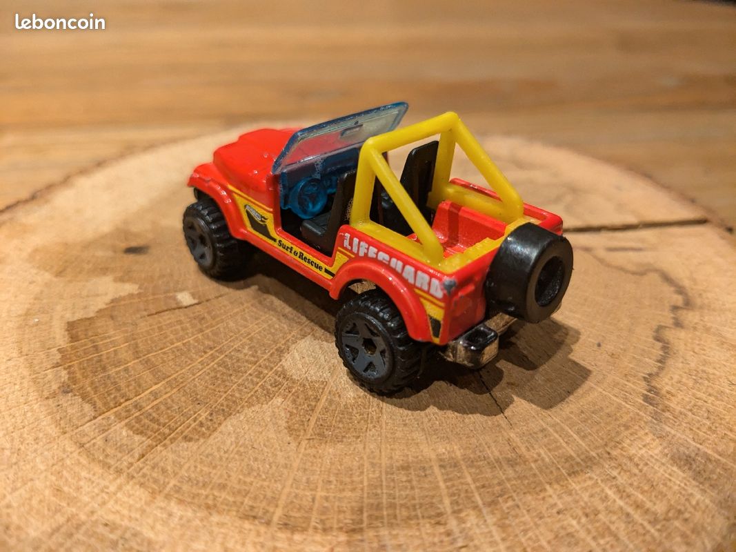 x Hot wheels Jeep Wrangler CJ7 Jeux Jouets
