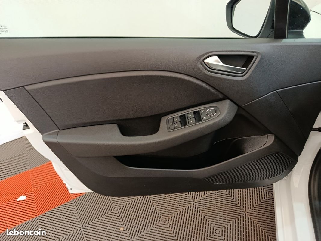 Renault Clio (5) Evolution réversible TCe 90 -24 (image 30)