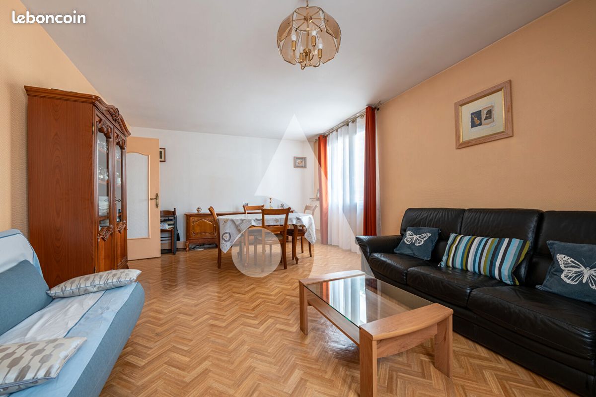 Appartement 4 pièces 81 m² · à Saint-Maur-des-Fossés · 81 m² · 449 000 €