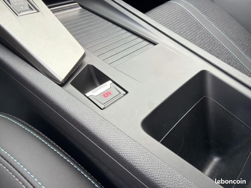 Peugeot 308 1.2 Hybrid 145ch Allure e-DCS6 (image 15)
