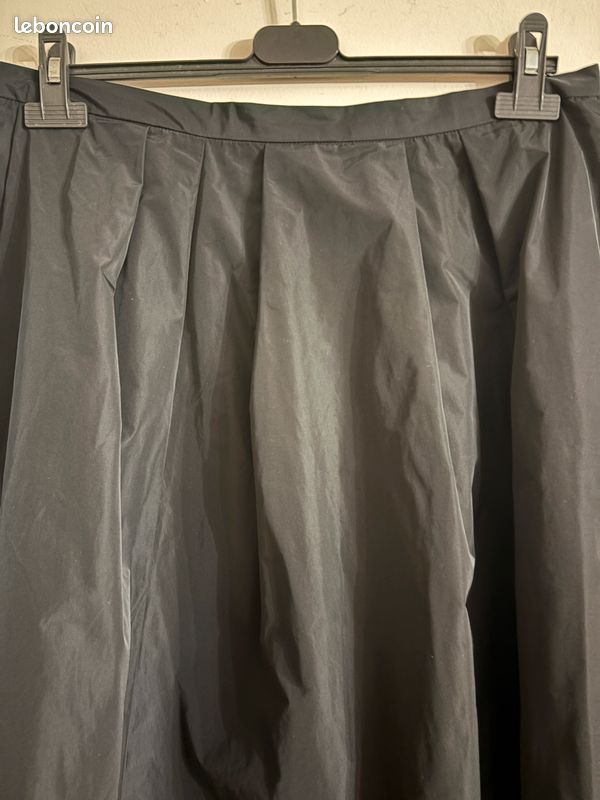 Jupe longue plissée H&M T46EU forme trapèze (image 4)