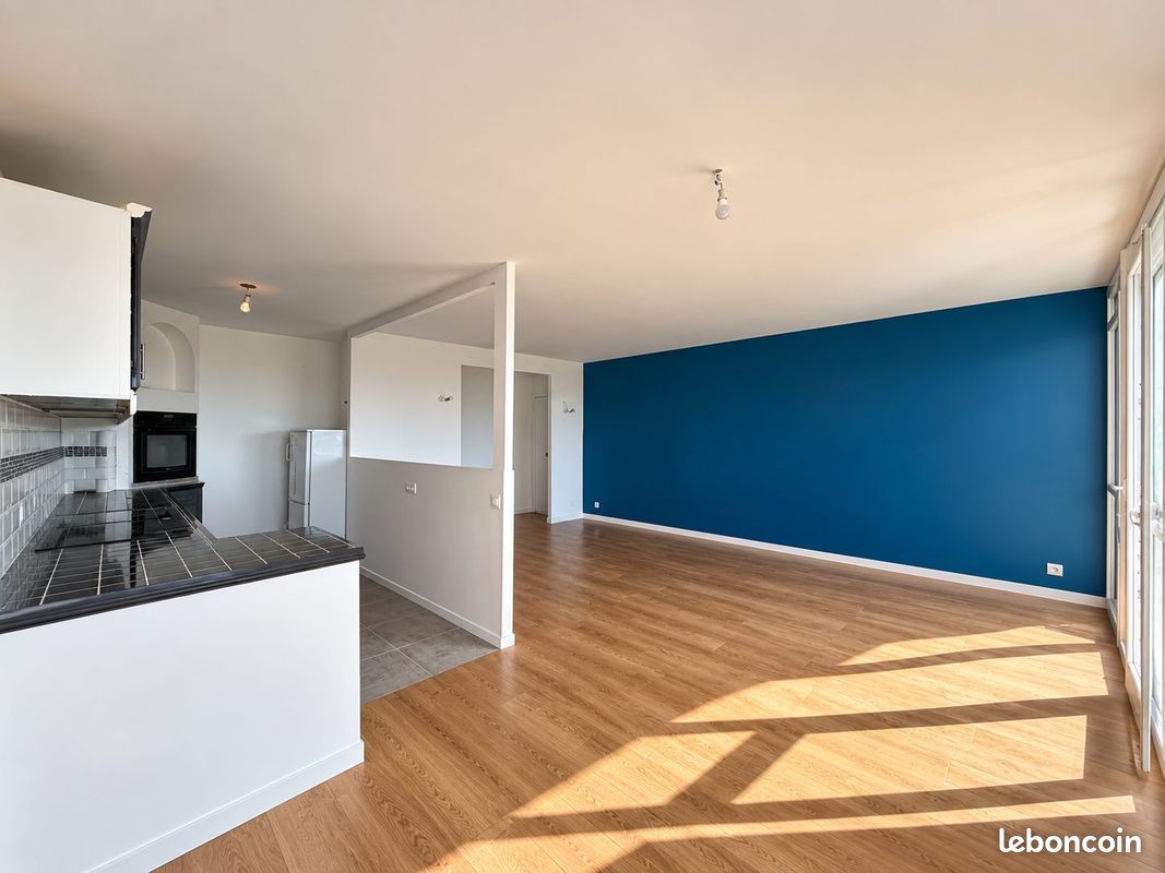 Appartement 3 pièces 71 m² · à Plaisir · 71,3 m² · 217 000 €