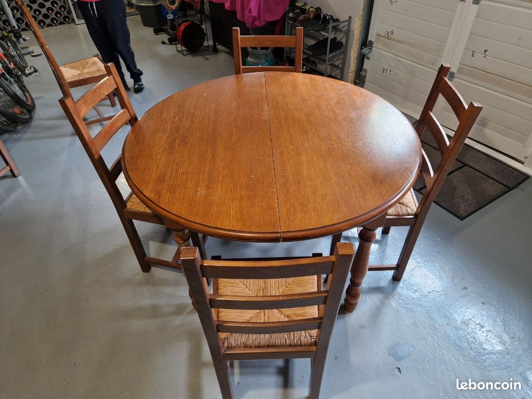 Table en chêne avec rallonge plus 6 chaises en bois (image 7)