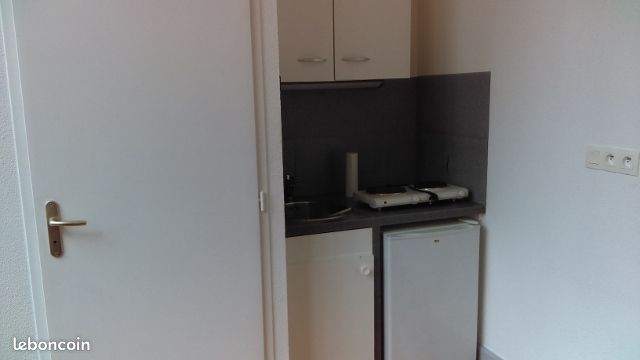 Appartement 1 pièce 16 m² · à Grenoble · 16 m² · 390 €