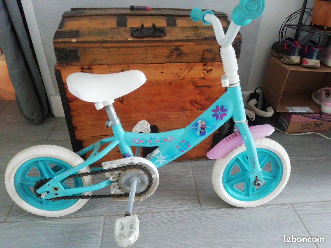 Vélo reine des neiges (image 2)