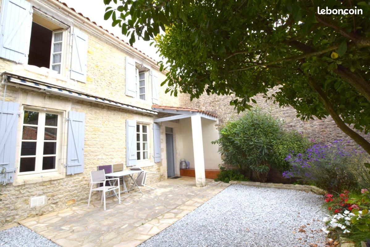 Maison 4 pièces 93 m² · à Saint-Xandre · 93 m² · 294 000 €