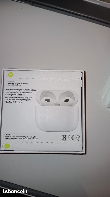 Airpods 3 jamais servi (image 2)