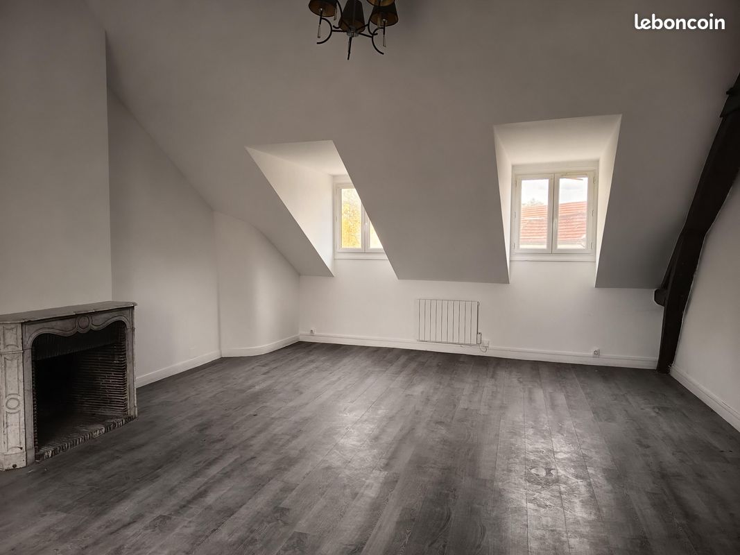 Appartement 3 pièces 84 m² · à Saint-Michel-sur-Orge · 84 m² · 1 150 €/mois