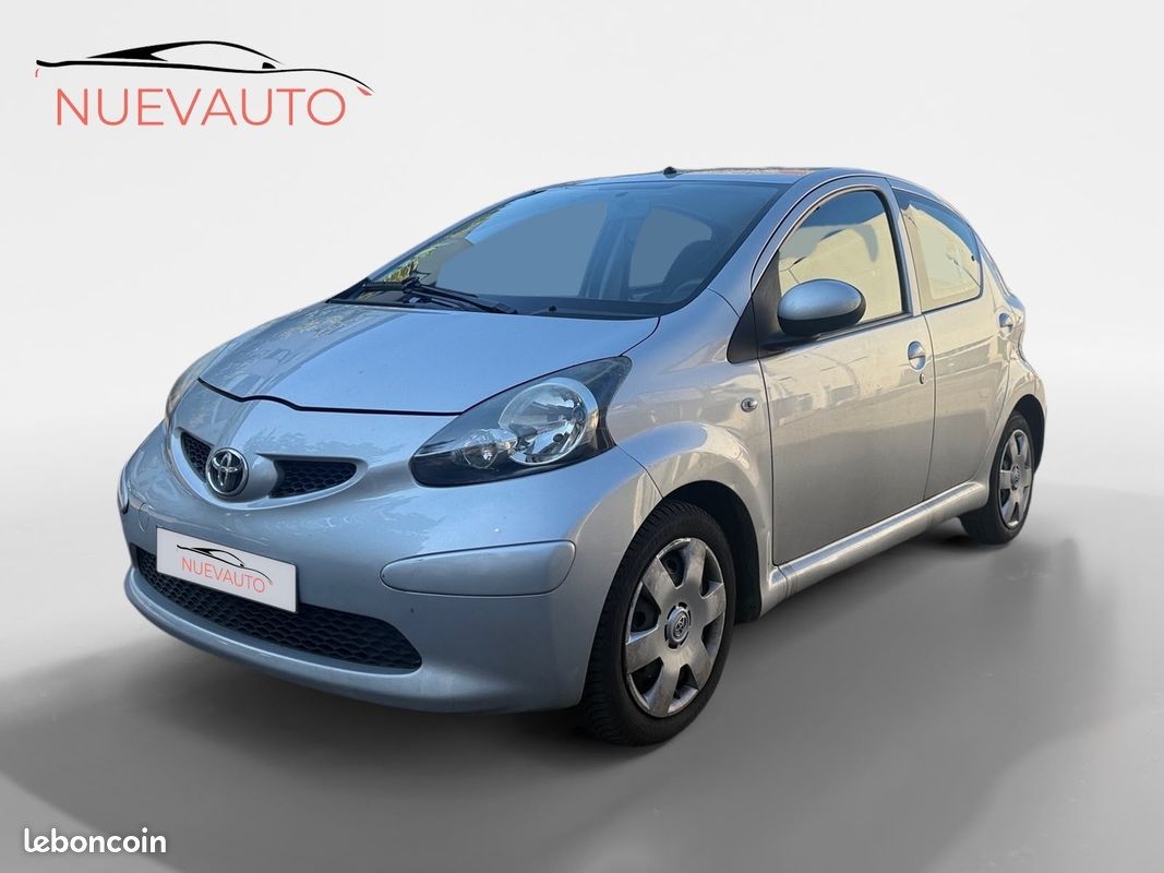 TOYOTA AYGO 1.0i (image 1)