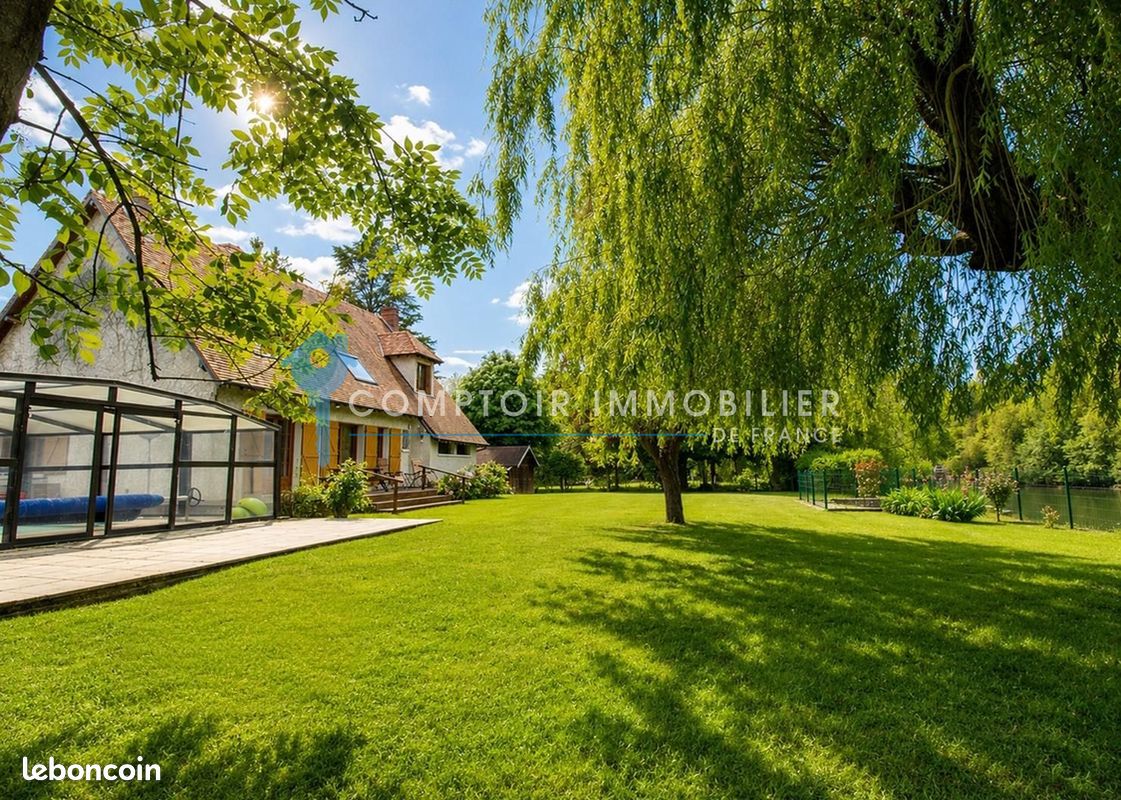 Maison 7 pièces 135 m² · à Anet · 135 m² · 385 000 €