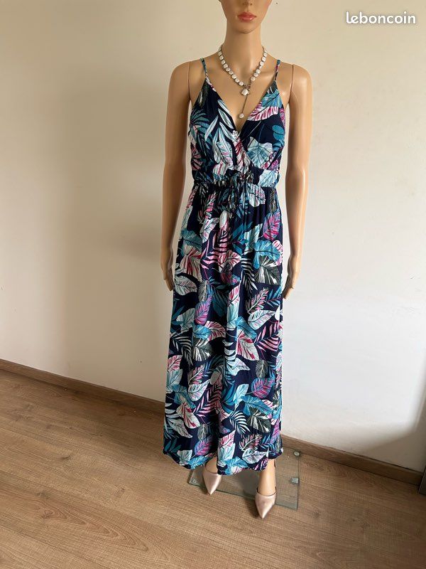 Robe De Soirée Longue Rose - Taille 36/38 - Dentelle Acrylique - Jamais Portée