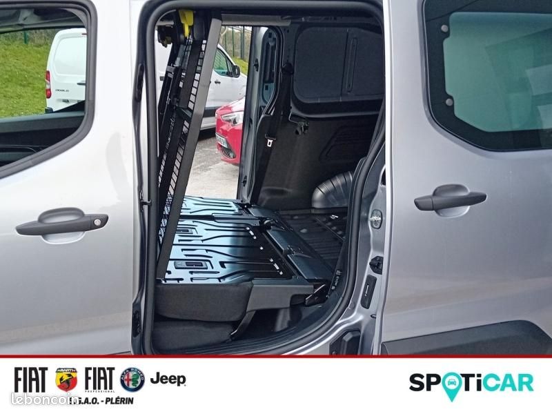 Fiat Doblo Fg XL Diesel 100ch Cabine Approfondie repliable (image 13)
