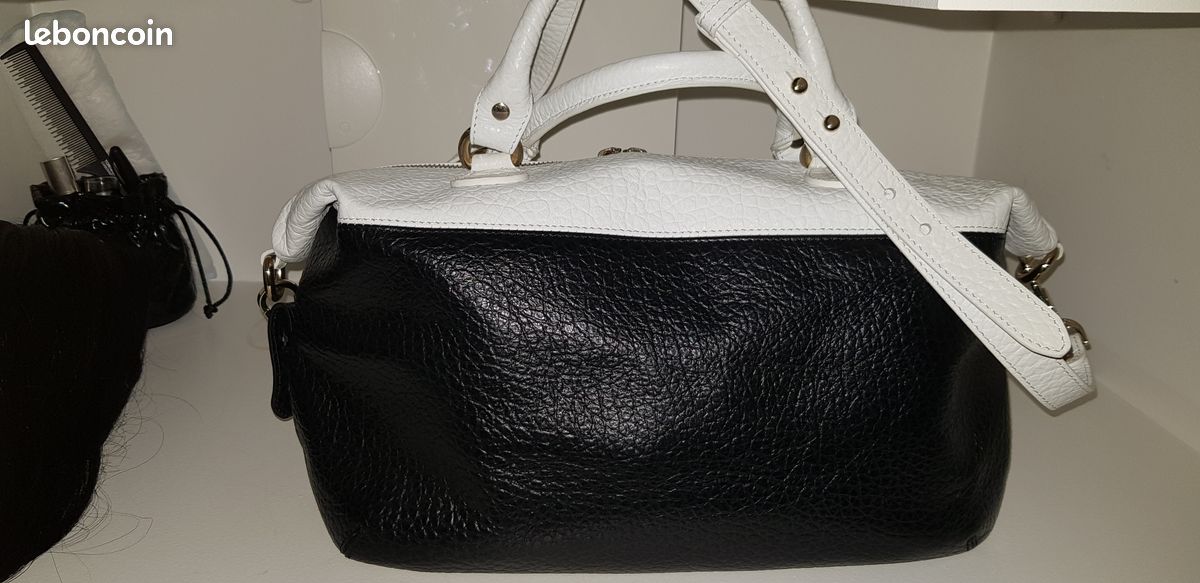 Très beau sac luxe "Versace collection" NEUF (image 8)