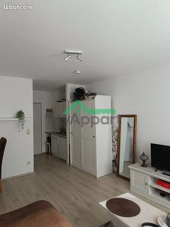 Studio 1 pièce 24 m²