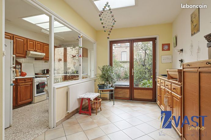 Maison 6 pièces 121 m² — 14