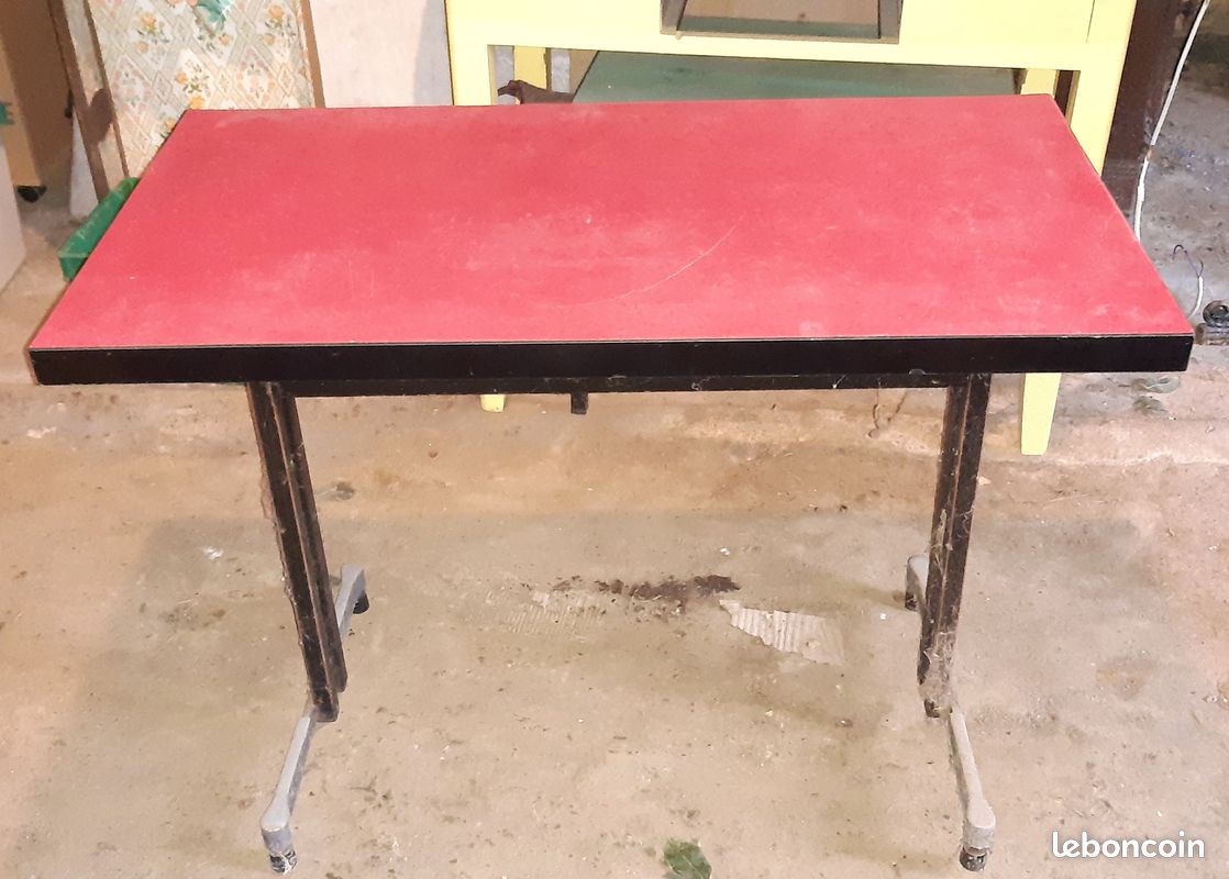 Table de bar (image 1)