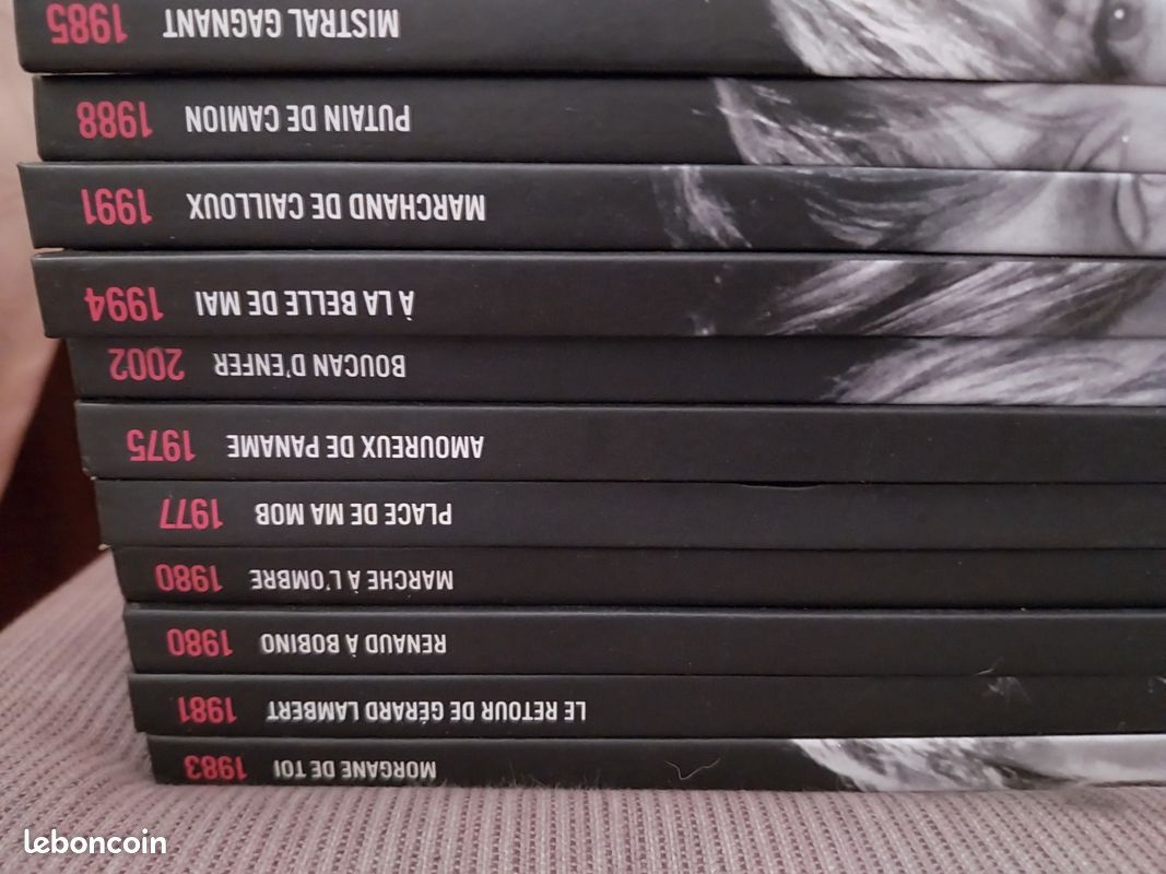 Lot 11 livres + CD Renaud l'intégral édition collector du chanteur énervant (image 2)
