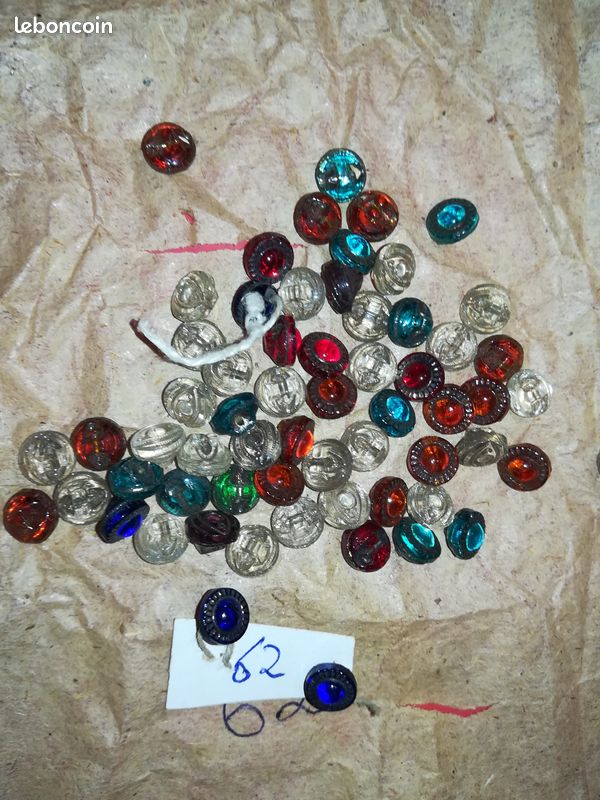 Boutons anciens 19e (image 10)