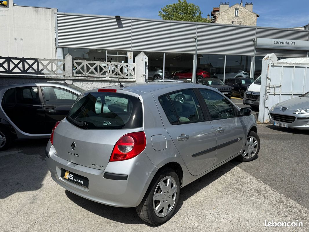 Très Belle Renault Clio 3 1.5 DCI Privilège 70 5P (image 4)