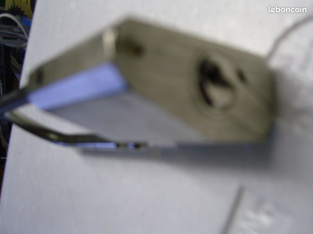 Cadenas inox neuf (image 1)