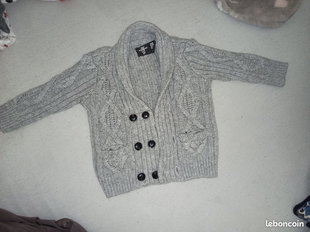 Lot vêtements bébé mixte 6m (image 2)