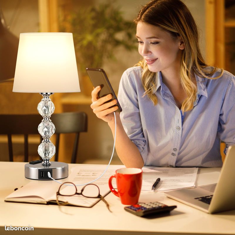 Kakanuo Lampe de Chevet Tactile avec Ports USB-A+C+Prise CA, 3 Intensité Variable, Lampe en Cristal Lot de 2, Abat-jour Blanc, Lampes de Table pour Chambre Salon D'enfant Bureau (Ampoules Incluse) [Cl (image 7)