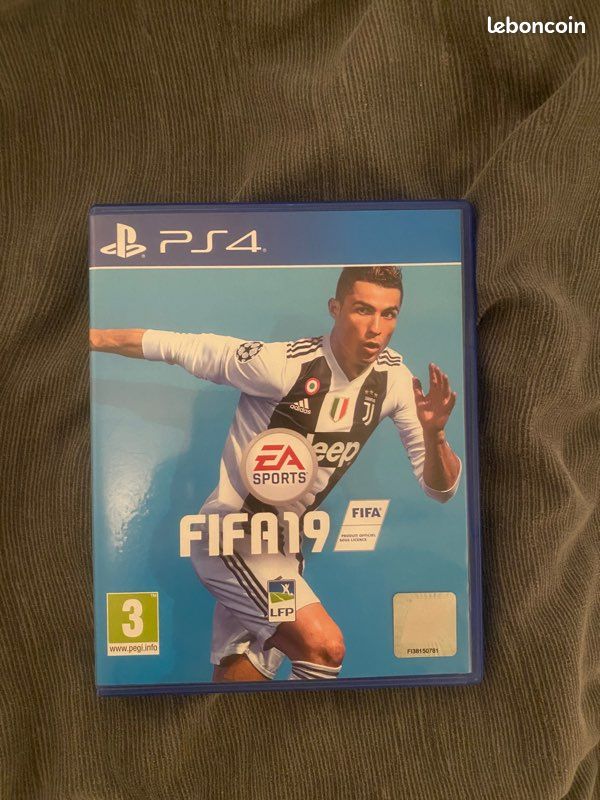 Jeu ps4 Fifa 19 (image 1)