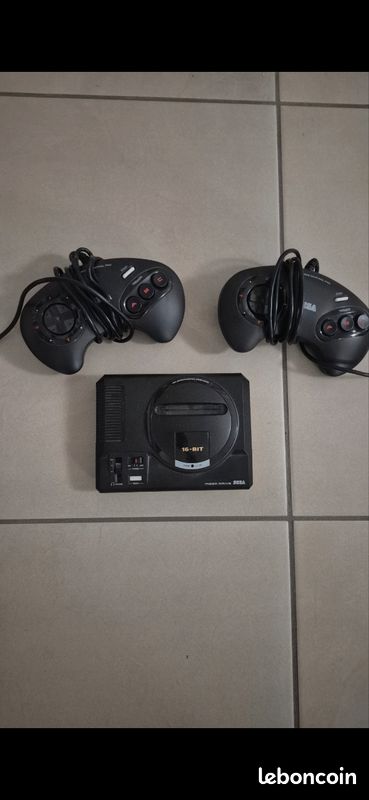 Test SEGA Mega Drive Mini : est-ce que MEGA c'est plus fort que SUPER