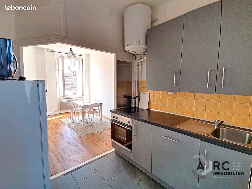 Appartement 2 pièces 39 m² · à Orléans · 39 m² · 590 €/mois
