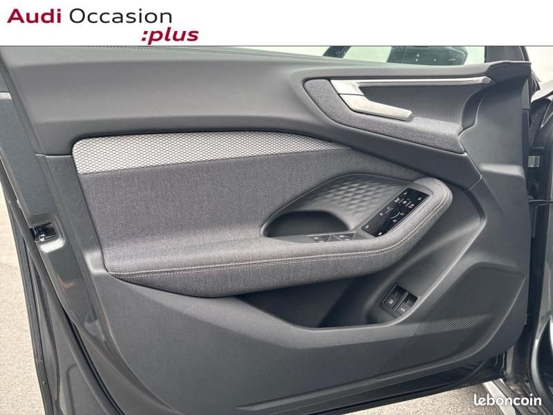 Audi A5 Avant 2.0 e-hybrid 299ch S line quattro S tronic 7 (image 32)