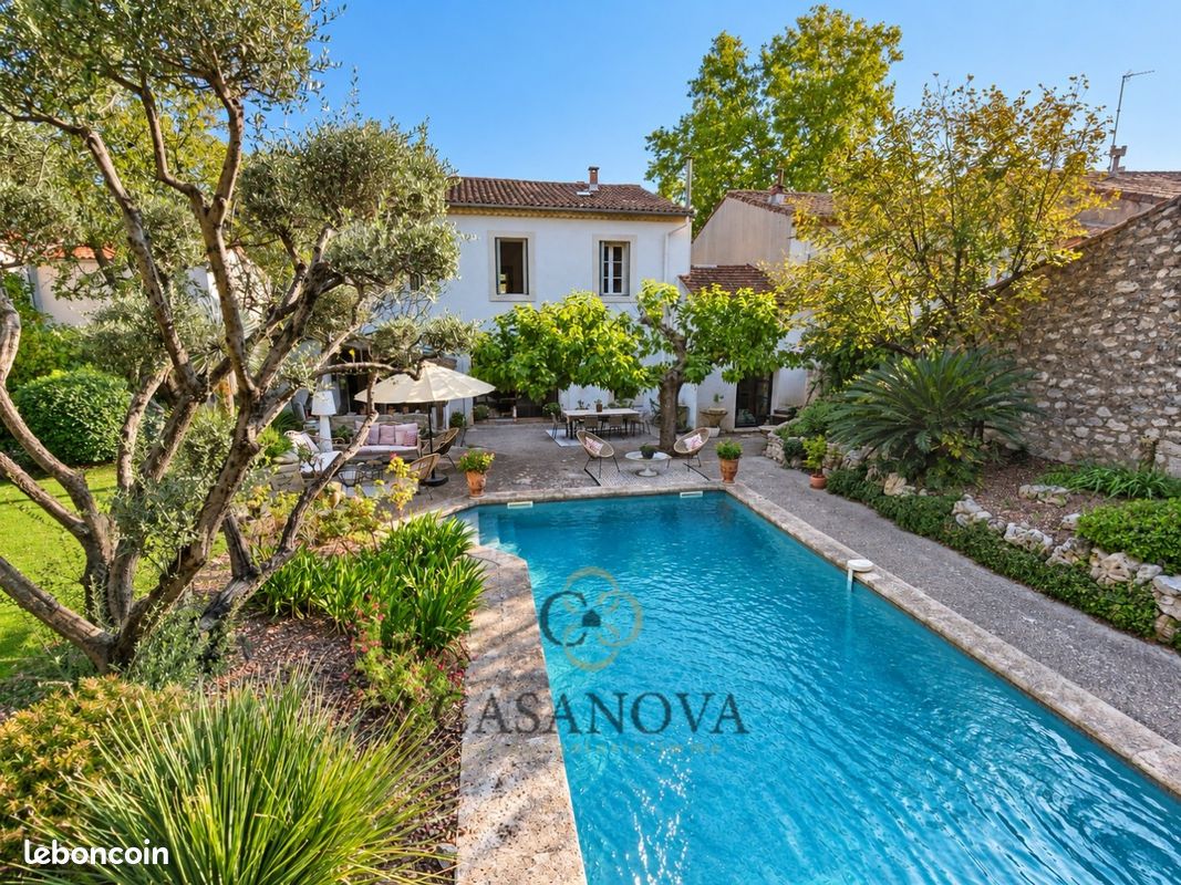 Maison 6 pièces 200 m² · à Grabels · 200 m² · 990 000 €