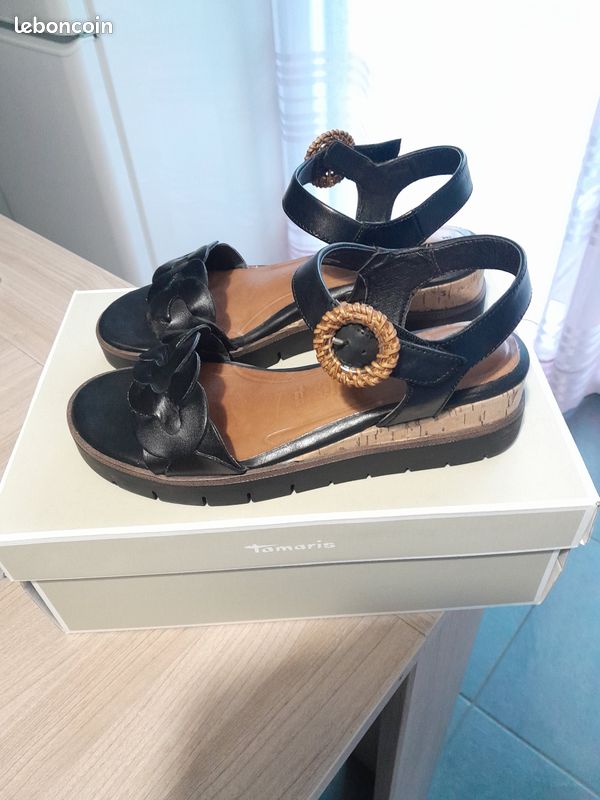Vends Nu Pieds Taille 37 (image 2)