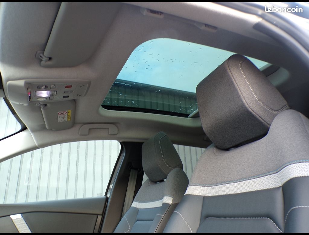 Citroën C4 III BHDI 130 MAX EAT8 (image 10)