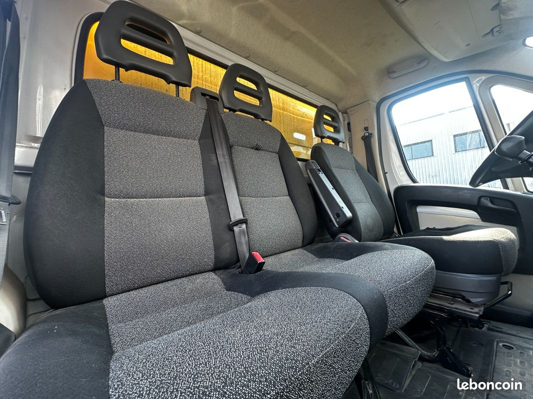 Fiat Ducato Pritsche/Kipper 35 FIAT Ducato 2.3L BENNE GPS TEL ETC...(16 585  HT) (image 38)