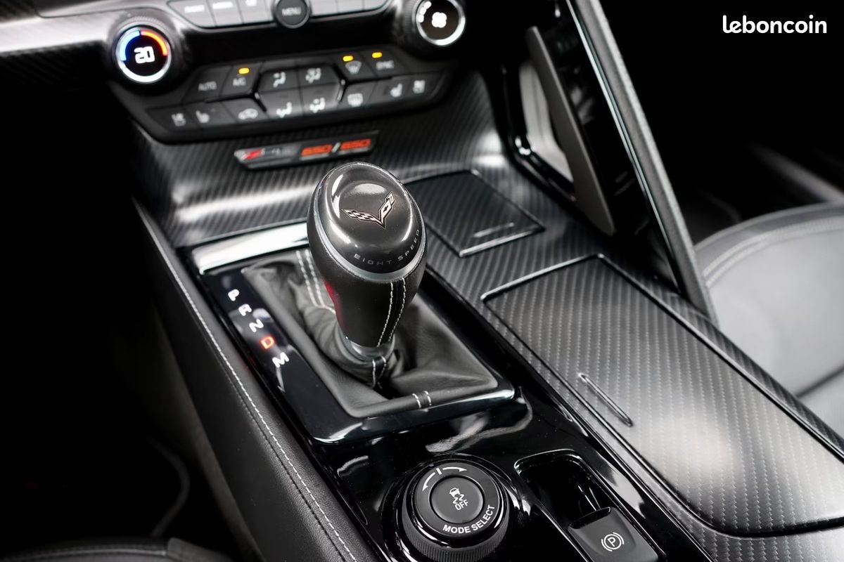CORVETTE C7 Z06 6.2 V8 659 ch – HUD – Bose – Caméra 360° – Targa Carbone (image 27)