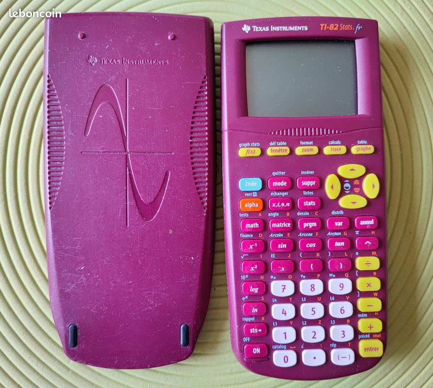 Calculatrice scientifique TI-82 [URL masquée pour votre sécurité