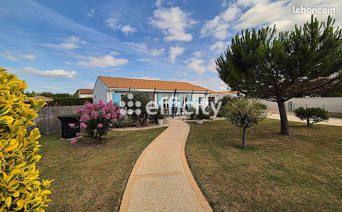 Maison 4 pièces 99 m² · à Saujon · 99 m² · 329 680 €