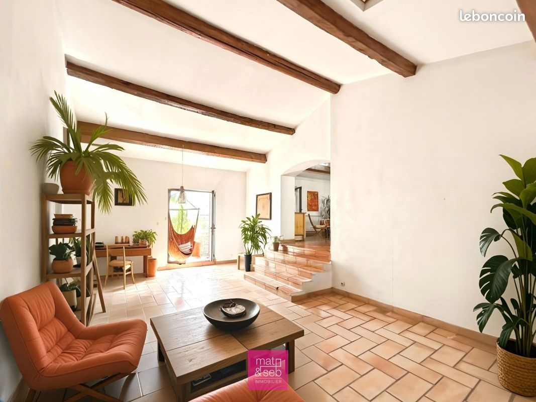 Maison 5 pièces 167 m² · à Marseille · 167 m² · 345 000 €