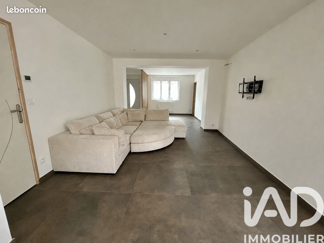 Maison 7 pièces 136 m² · à Fouquières-lès-Lens · 136 m² · 217 990 €