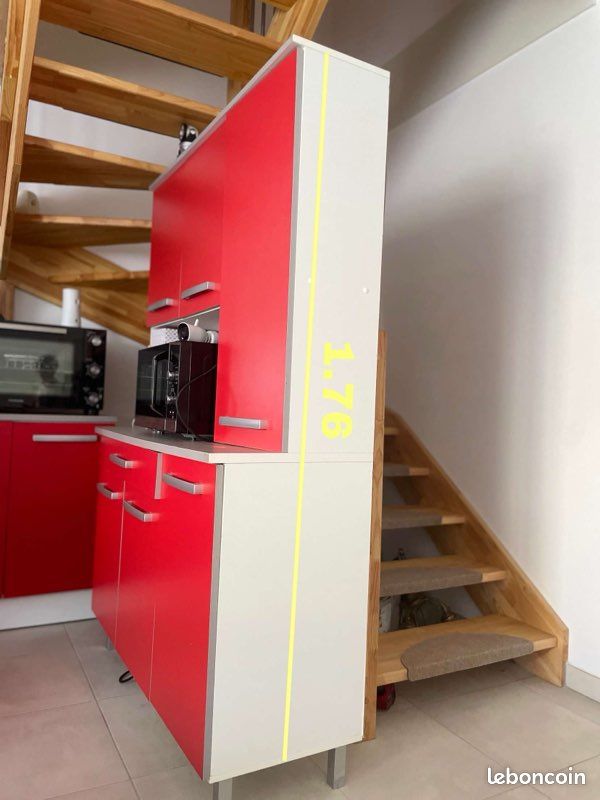Meuble cuisine rouge (image 1)