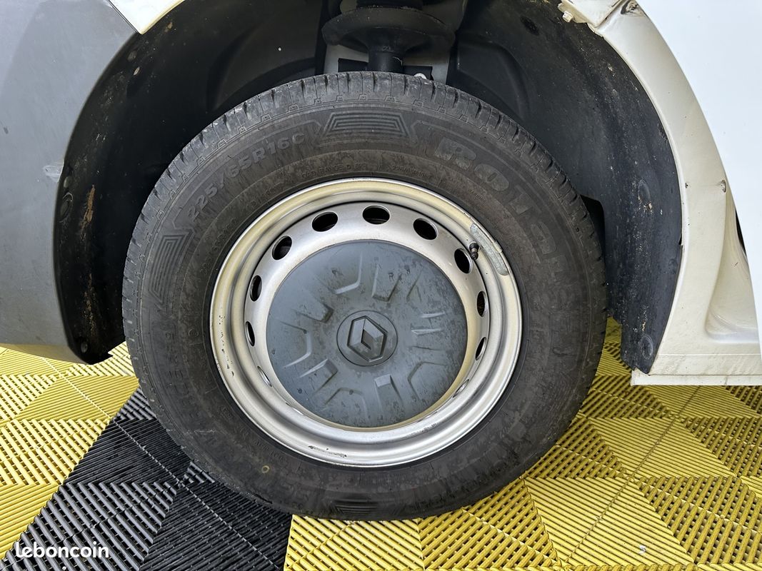 Renault MASTER III FG F3300 L2H2 2.3 DCI 135CH CONFORT EURO6 (image 17)