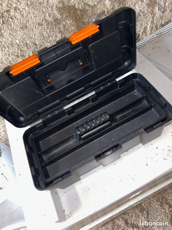 Caisse à outils (image 2)