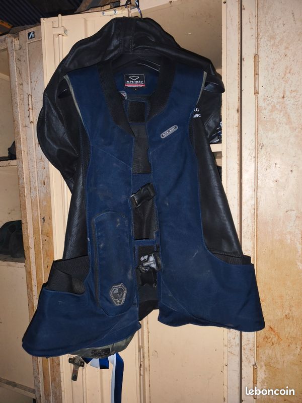 Airbag hit air leger 2 bleu marine taille L (image 2)
