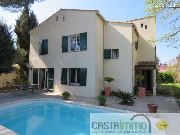 Villa 7 pièces 156 m²