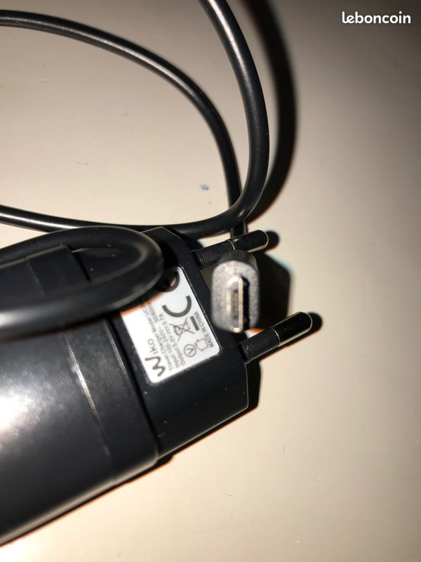 Chargeur Wiko (image 1)