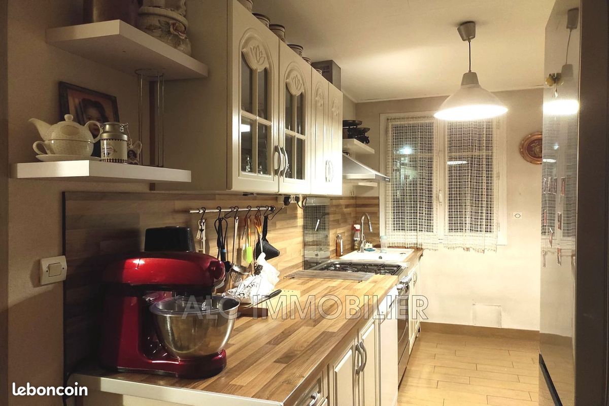 Maison 4 pièces 90 m² · à Alençon · 90 m² · 153 000 €